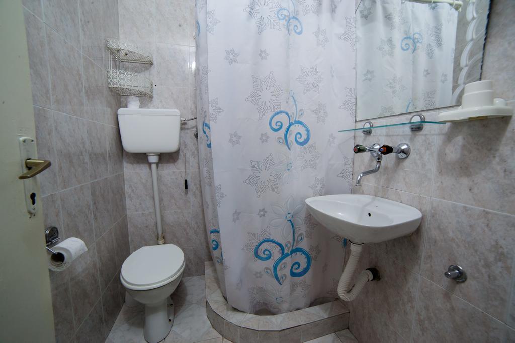 Guesthouse Sidro Ulcinj Exterior foto